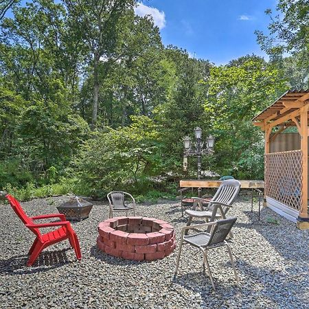 Henryville Home With Hot Tub About 5 Mi To Camelback! المظهر الخارجي الصورة