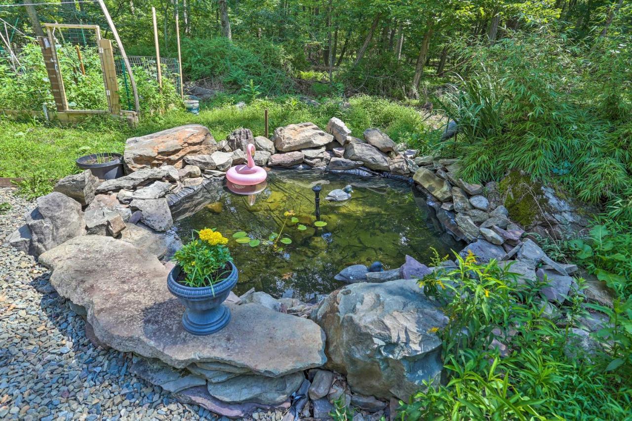 Henryville Home With Hot Tub About 5 Mi To Camelback! المظهر الخارجي الصورة